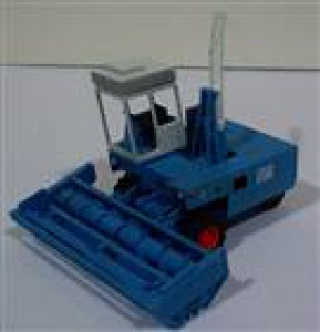 e281-mit-feldfutterschneidwerk.jpg